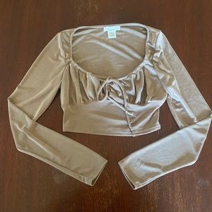 Urban Romantics Women's long sleeve Brown Crop Top Size M